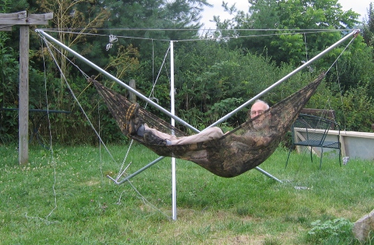 File:3 strut hammock by WV.jpg