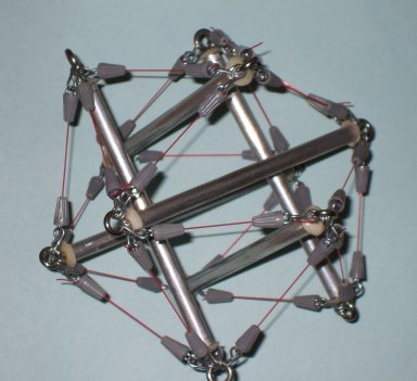 File:6 strut Mitch Amiano axial connector tensegrity icosahedron1sm.jpg