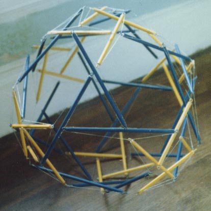 File:4Î½ Octahedron Aligned Diamond Tensegrity Sphere side by Burkhardt.jpg