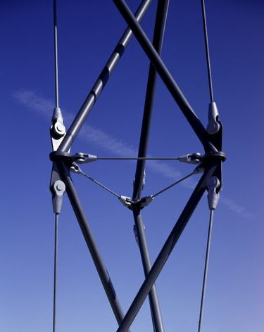 File:3x6 strut Warnow Tower where two prisms join.png