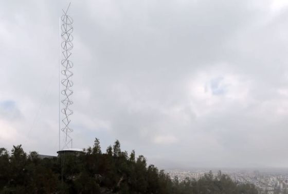 File:Santiago radio tower by elviajero elpais.jpg